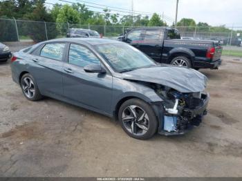  Salvage Hyundai ELANTRA