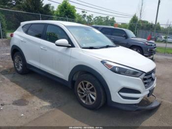  Salvage Hyundai TUCSON