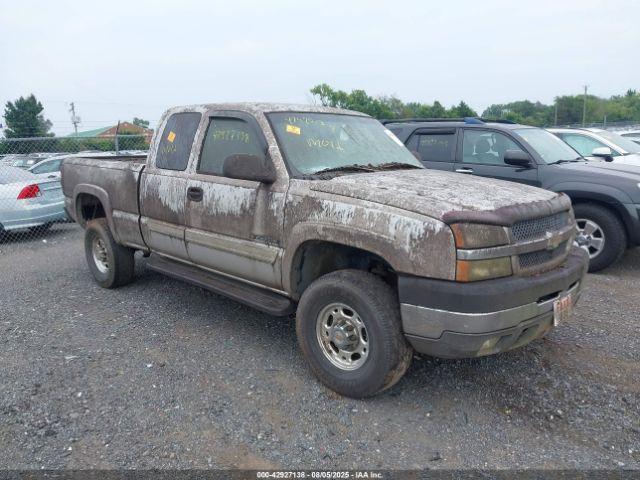  Salvage Chevrolet Silverado 2500