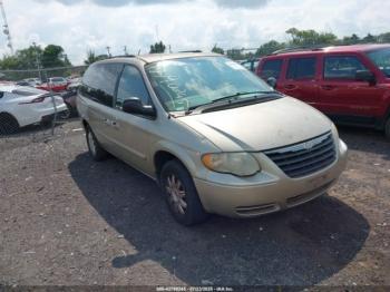  Salvage Chrysler Town & Country
