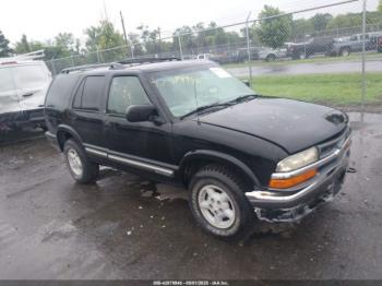  Salvage Chevrolet Blazer