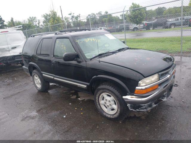  Salvage Chevrolet Blazer