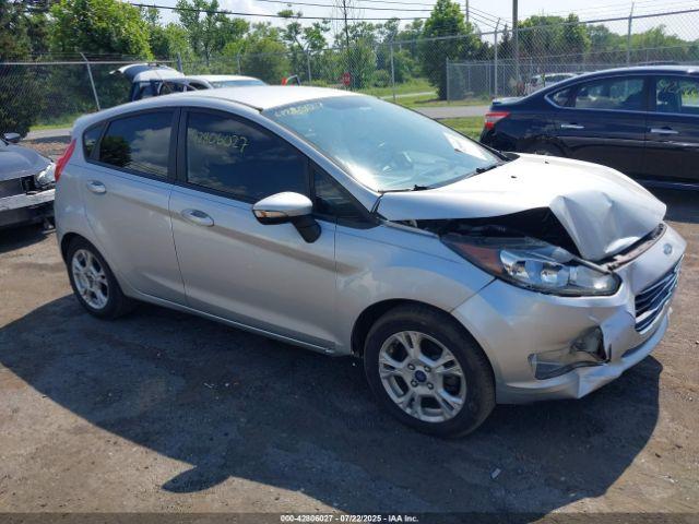  Salvage Ford Fiesta
