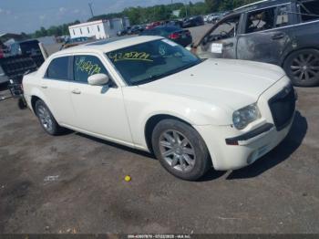  Salvage Chrysler 300
