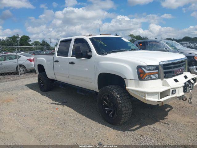  Salvage GMC Sierra 2500