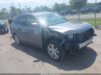  Salvage Nissan Pathfinder