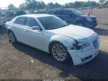  Salvage Chrysler 300c
