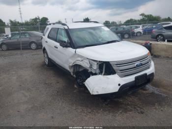  Salvage Ford Explorer