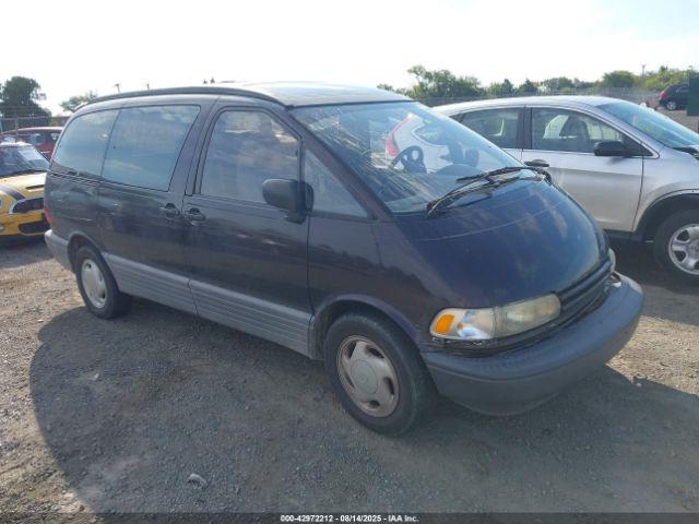  Salvage Toyota Previa