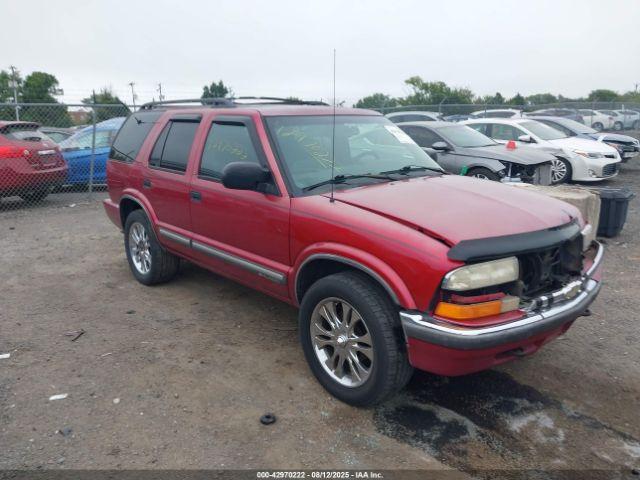  Salvage Chevrolet Blazer