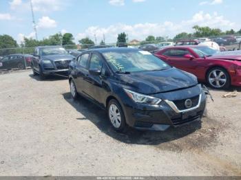  Salvage Nissan Versa