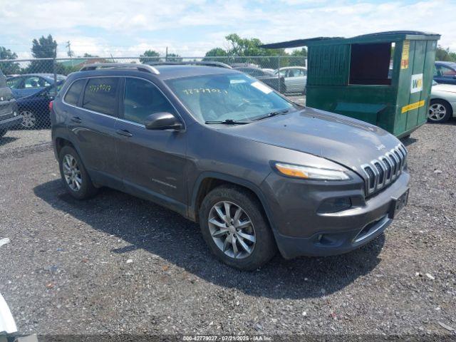  Salvage Jeep Cherokee
