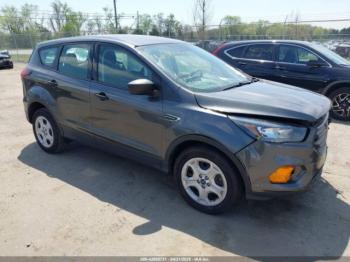  Salvage Ford Escape