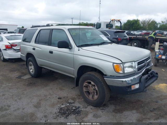  Salvage Toyota 4Runner