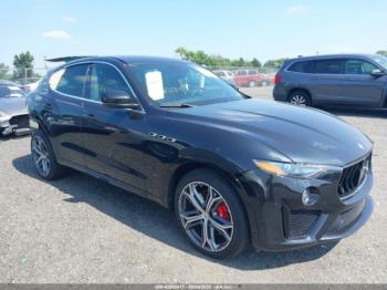  Salvage Maserati Levante