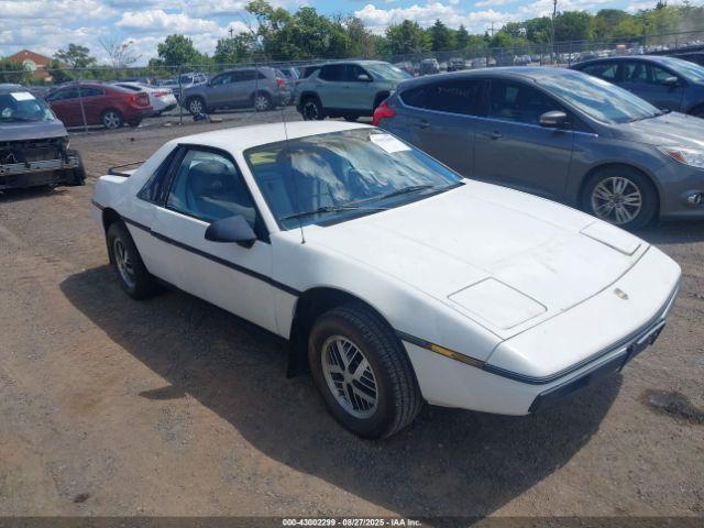  Salvage Pontiac Fiero