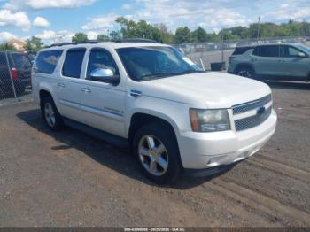  Salvage Chevrolet Suburban 1500