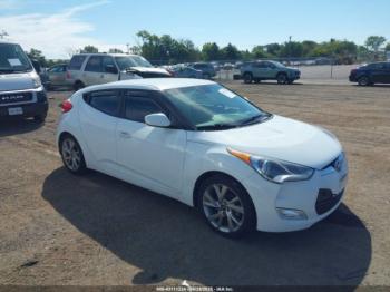  Salvage Hyundai VELOSTER