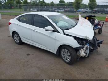  Salvage Hyundai ACCENT