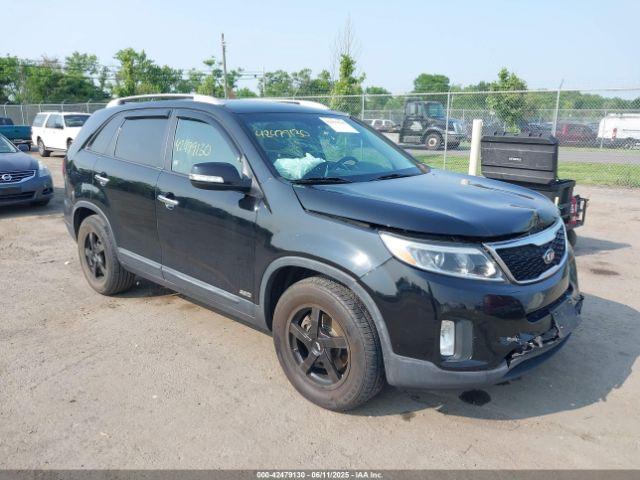  Salvage Kia Sorento