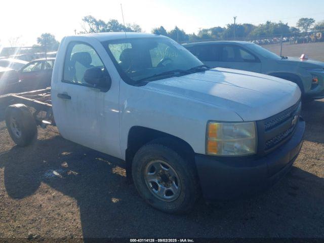  Salvage Chevrolet Silverado 1500