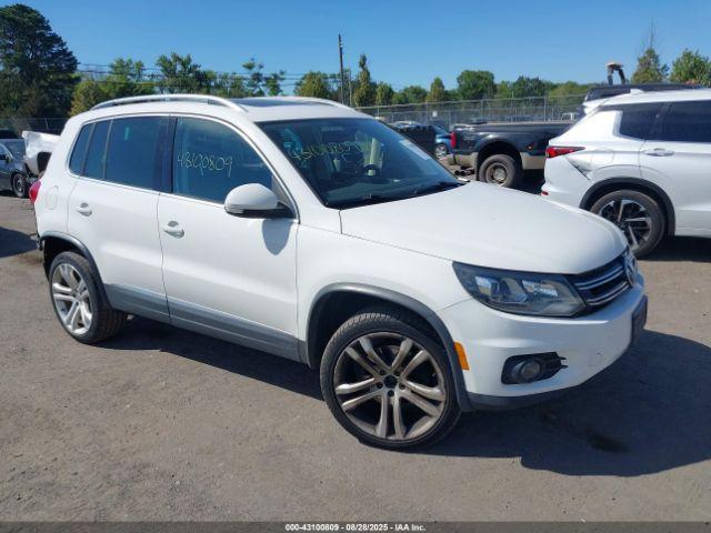  Salvage Volkswagen Tiguan