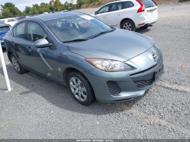  Salvage Mazda Mazda3