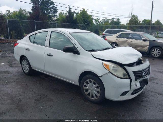  Salvage Nissan Versa