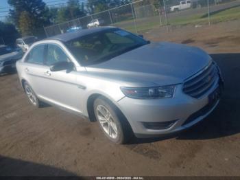  Salvage Ford Taurus