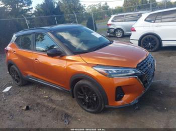  Salvage Nissan Kicks