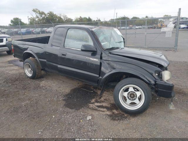 Salvage Toyota Tacoma