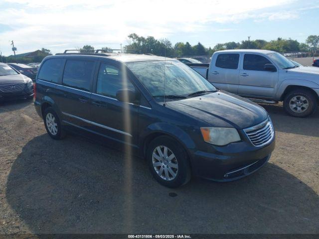  Salvage Chrysler Town & Country