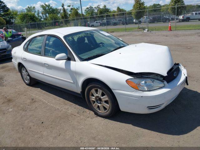  Salvage Ford Taurus