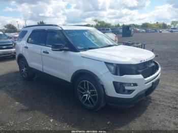 Salvage Ford Explorer