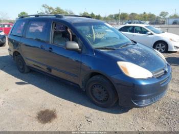  Salvage Toyota Sienna