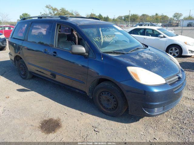  Salvage Toyota Sienna