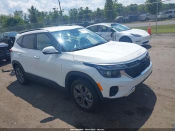  Salvage Kia Seltos