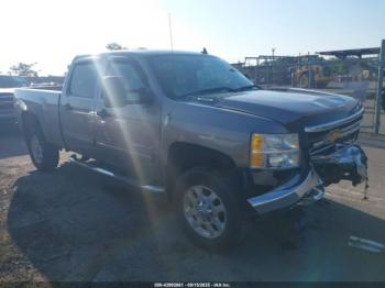  Salvage Chevrolet Silverado 2500