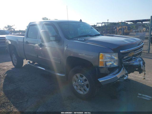  Salvage Chevrolet Silverado 2500