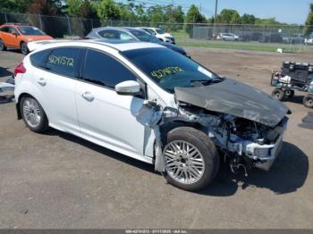  Salvage Ford Focus St