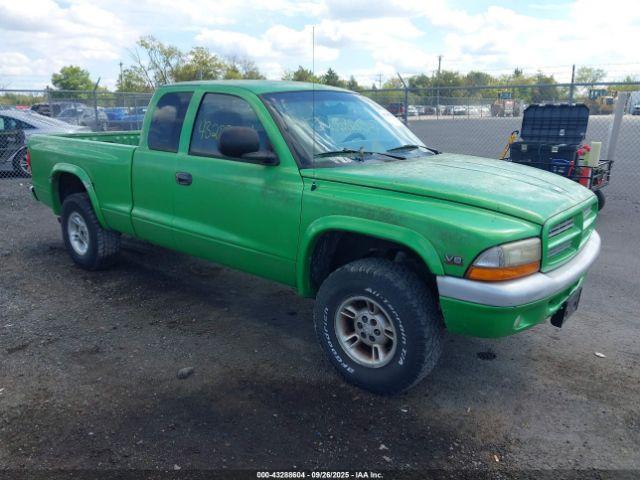  Salvage Dodge Dakota