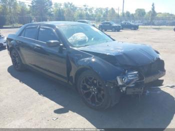  Salvage Chrysler 300