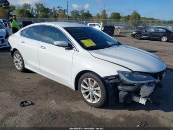  Salvage Chrysler 200