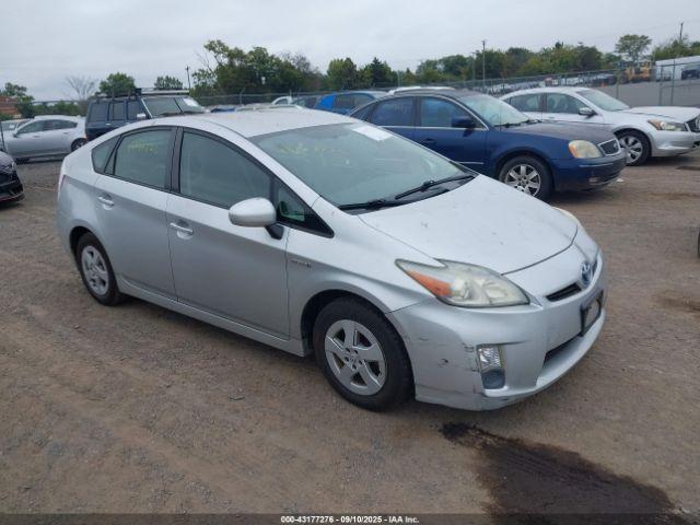  Salvage Toyota Prius