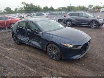  Salvage Mazda Mazda3