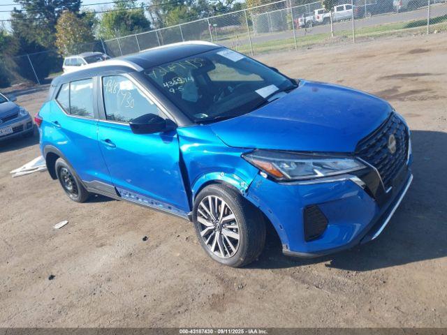  Salvage Nissan Kicks