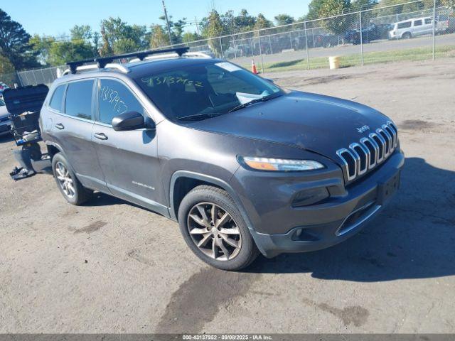  Salvage Jeep Cherokee