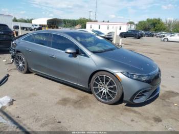  Salvage Mercedes-Benz EQS