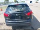 Nissan Rogue S Image 2