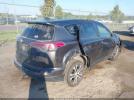 Toyota RAV4 Le Image 4